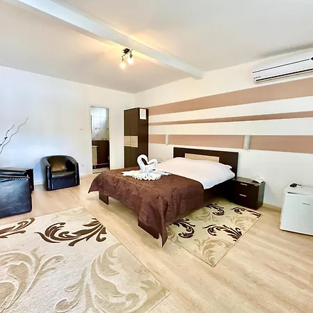 Casa * Orşova